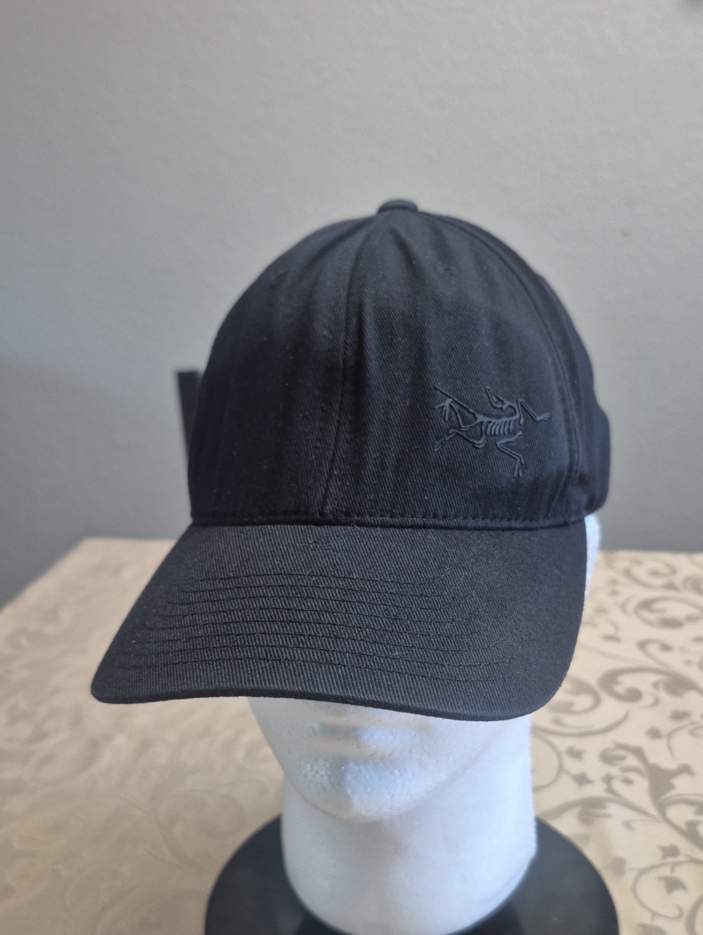 Arc'teryx Small Bird Black Baseball Cap